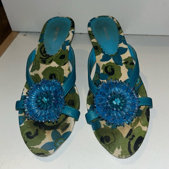 Apepazza Sandals Size 37 Kitten Heel Aqua Blue Beaded Flower Italy Beach Summer - Picture 2 of 6